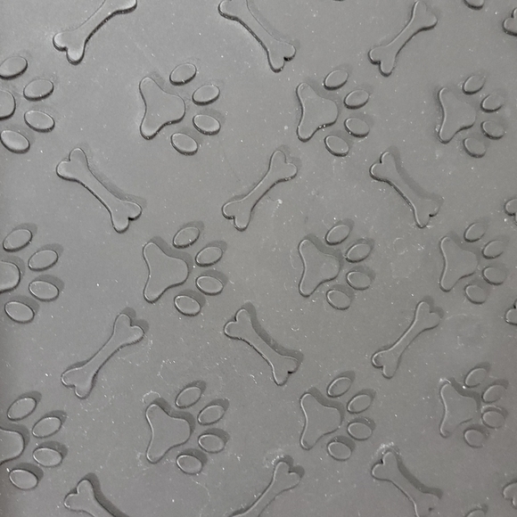 Top Paw Bone Pet Feeding Placemat 23 in x 16.75 in - Picture 3 of 5